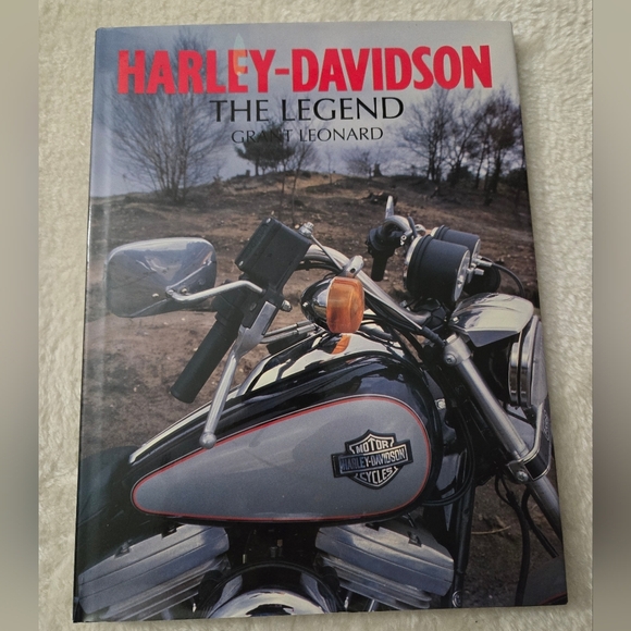 Harley-Davidson The Legend By Grant Leonard Coffee Table Book - Picture 1 of 16